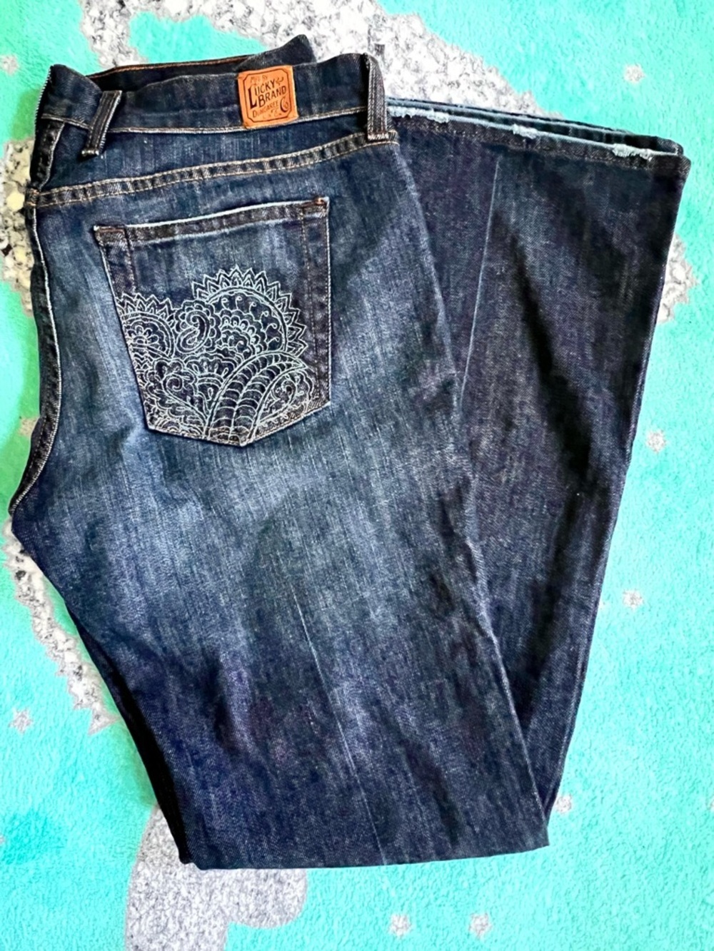 Lucky Brand Women's Dark Indigo Boot Cut Jeans with Embroidered Pocket